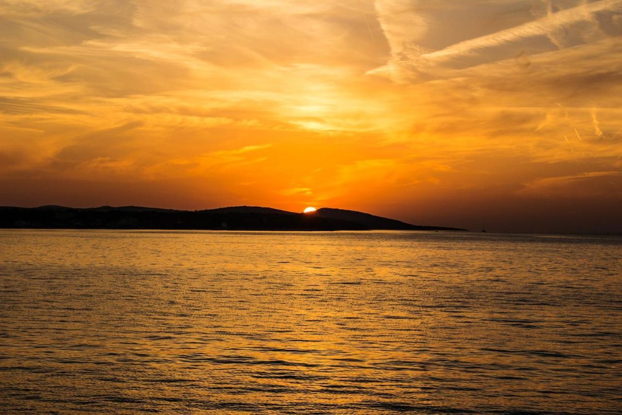 2 Bedrooms Appartement At Pescara 300 M Away From The Beach With Balcony And Wifi Eksteriør billede