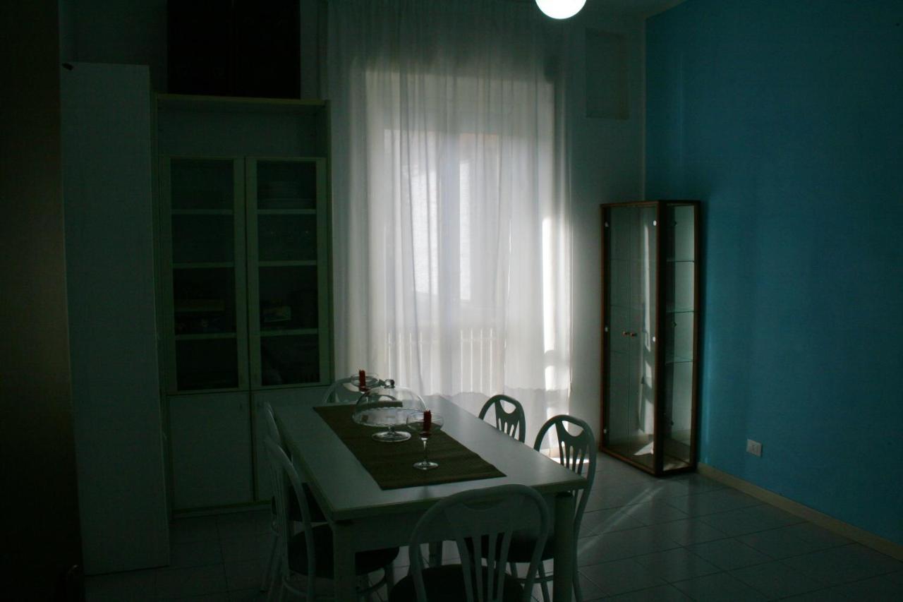 2 Bedrooms Appartement At Pescara 300 M Away From The Beach With Balcony And Wifi Eksteriør billede