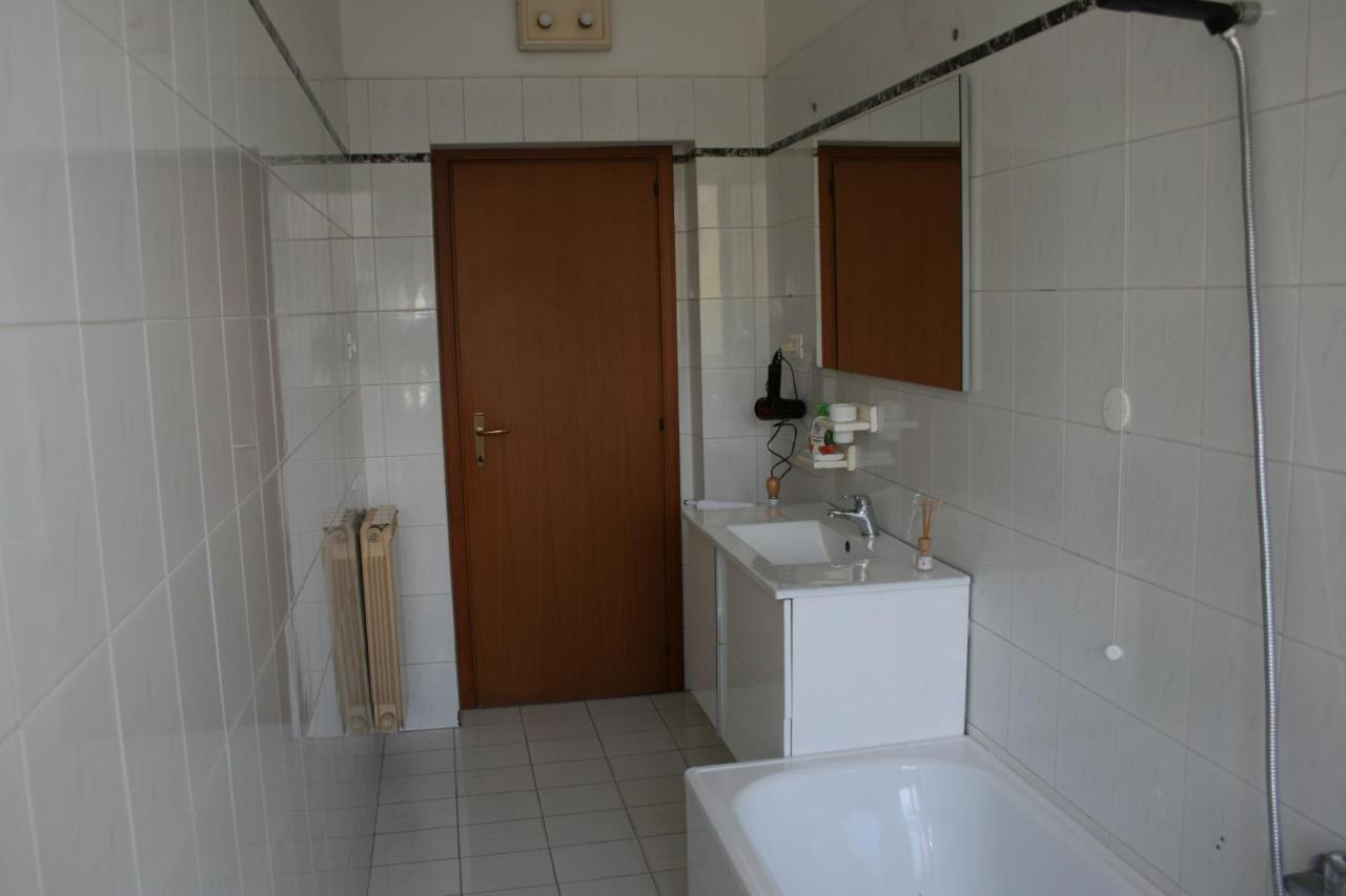 2 Bedrooms Appartement At Pescara 300 M Away From The Beach With Balcony And Wifi Eksteriør billede